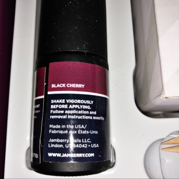 Jamberry Tru Shine Gel Nail Kit - Picture 11 of 11